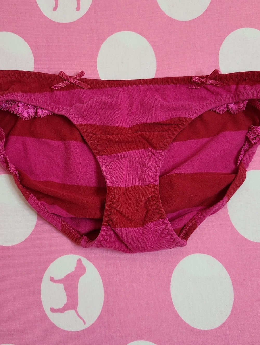 Rare VTG VS PINK Lace Ruffle Trim Cotton Low Rise Bikini Panty Size Sm